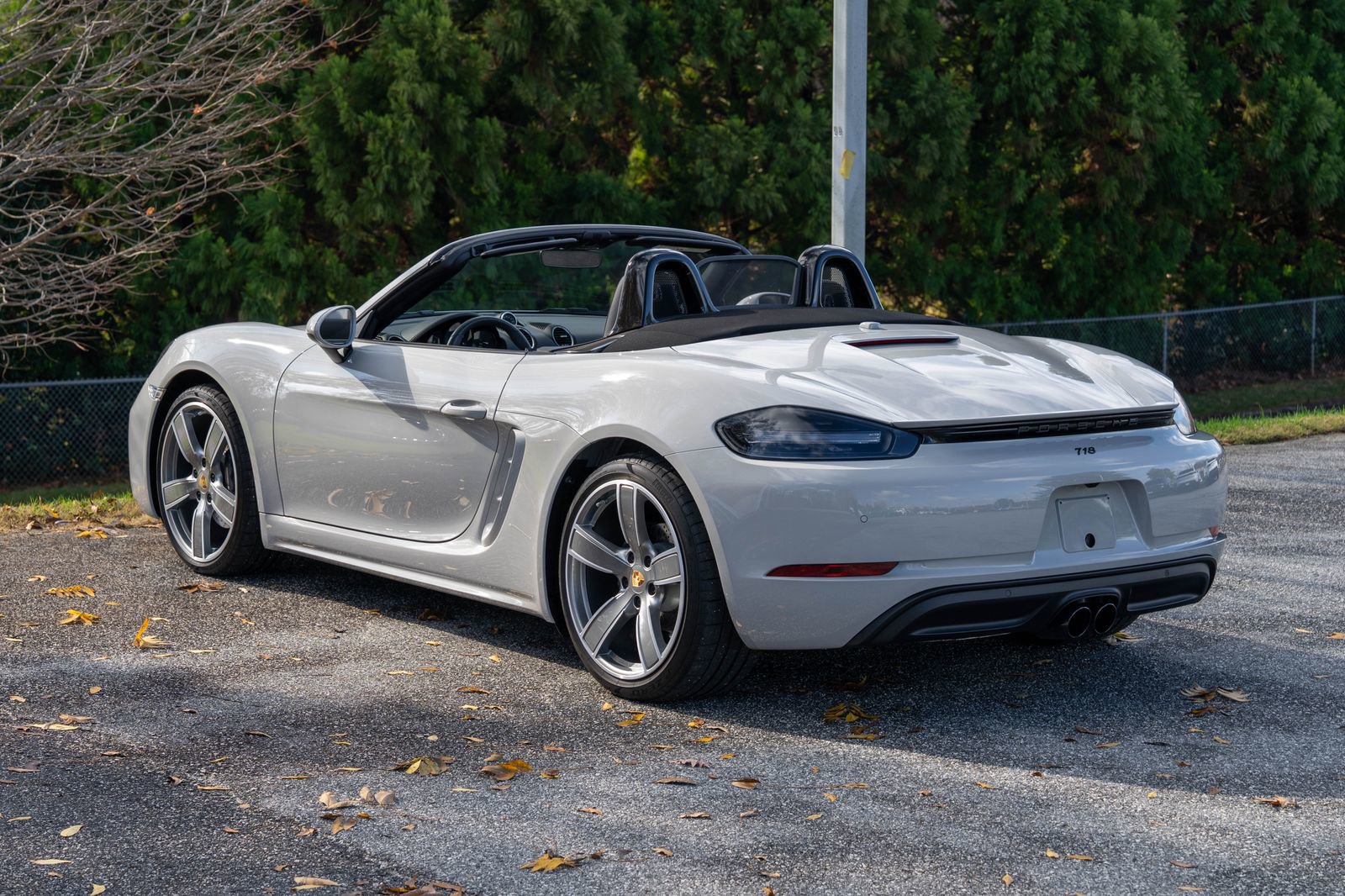 2024 Porsche Boxster photo 3