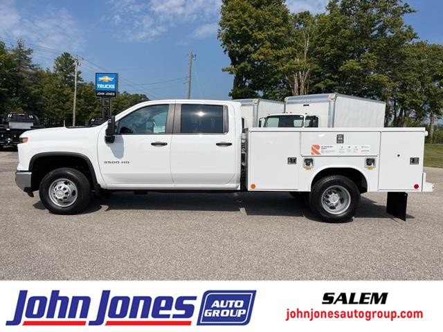 2024 Chevrolet Silverado 3500 HD Chassis Cab Work Truck