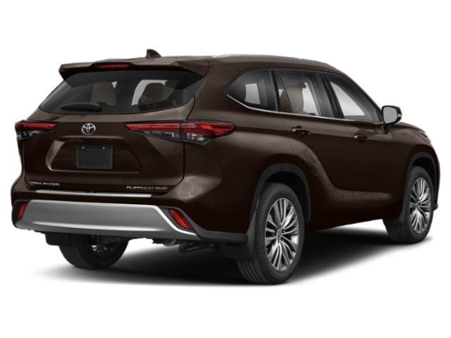 2021 Toyota Highlander Platinum photo 2