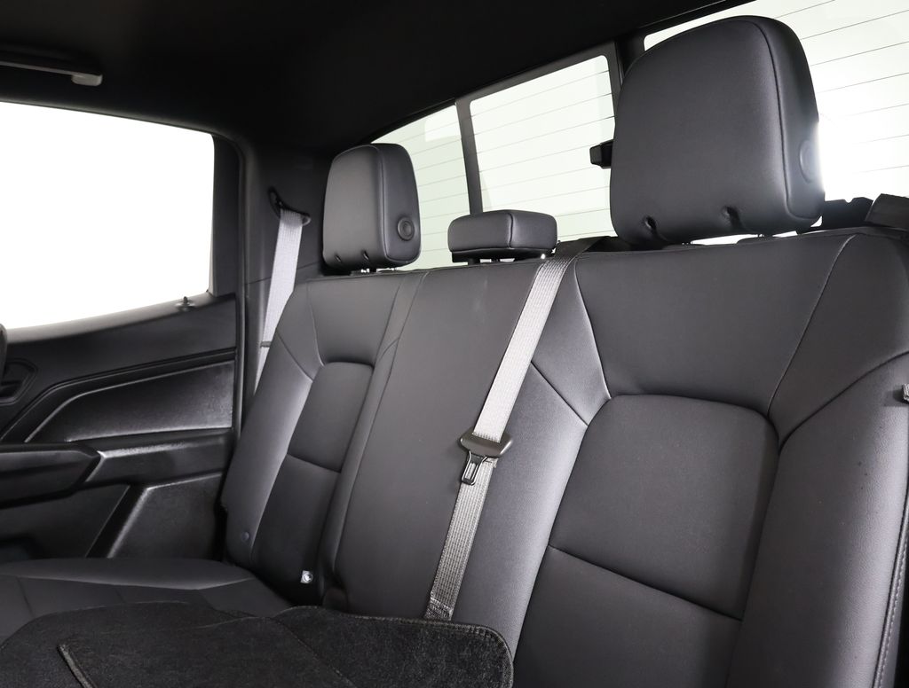 2024 Chevrolet Colorado Work Truck photo 12