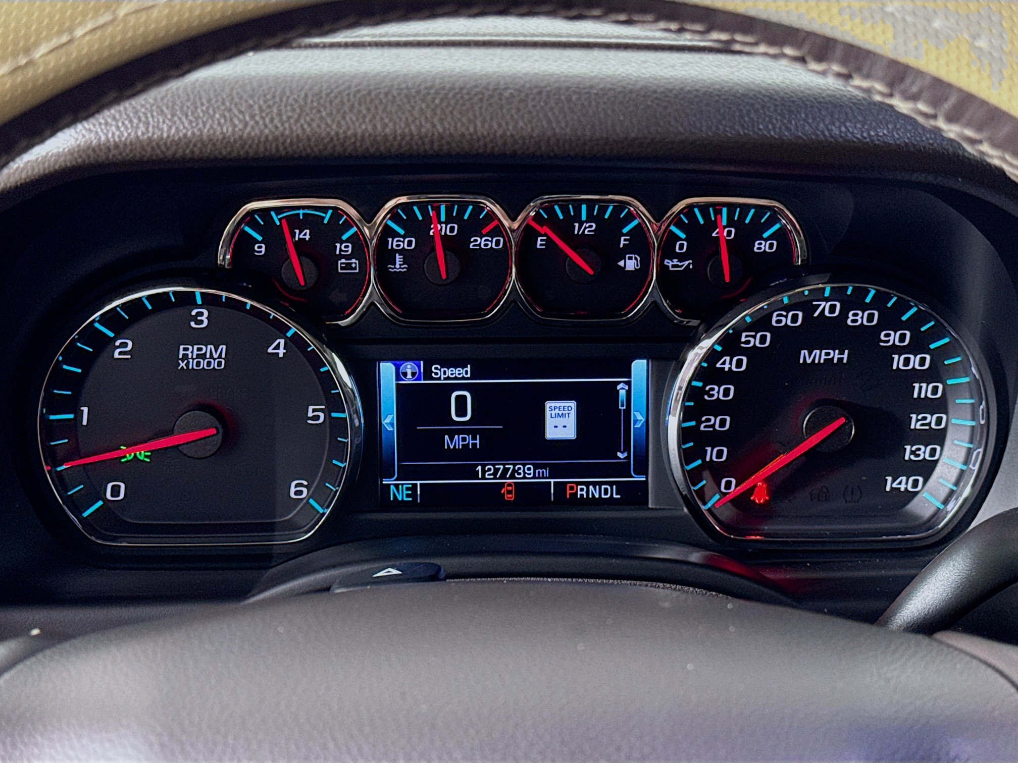 2017 Gmc Yukon SLT photo 12