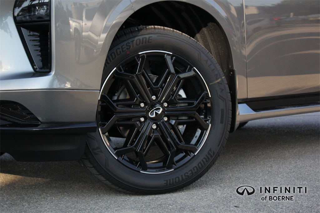 2026 Infiniti QX80 Sensory photo 2