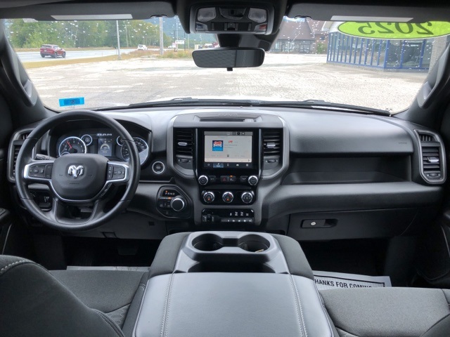 2025 Ram 1500 Tradesman photo 13
