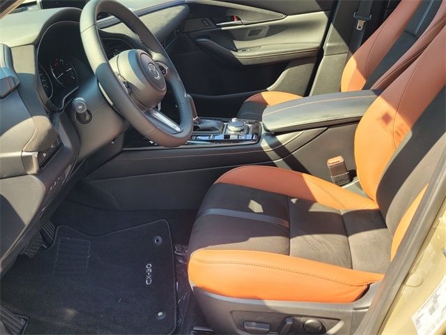 2025 Mazda CX-30 2.5 Turbo Carbon photo 12