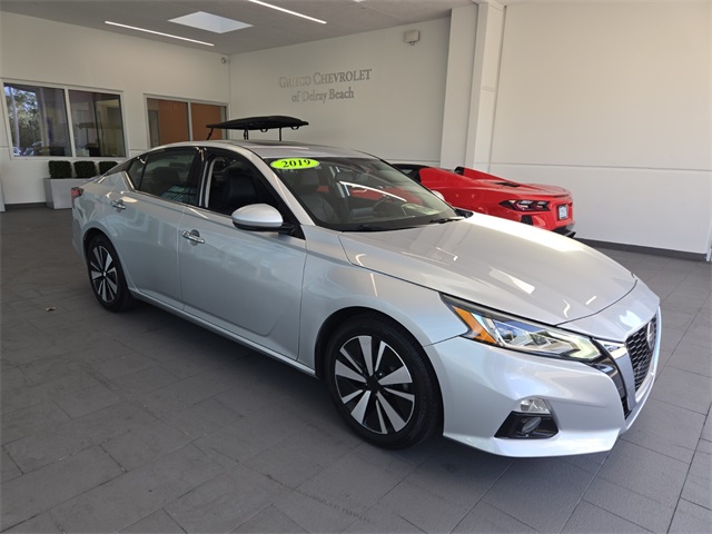 2019 Nissan Altima 2.5 SL photo 2