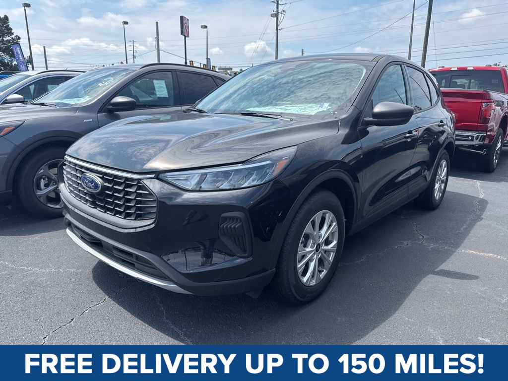 2025 Ford Escape Active's photo