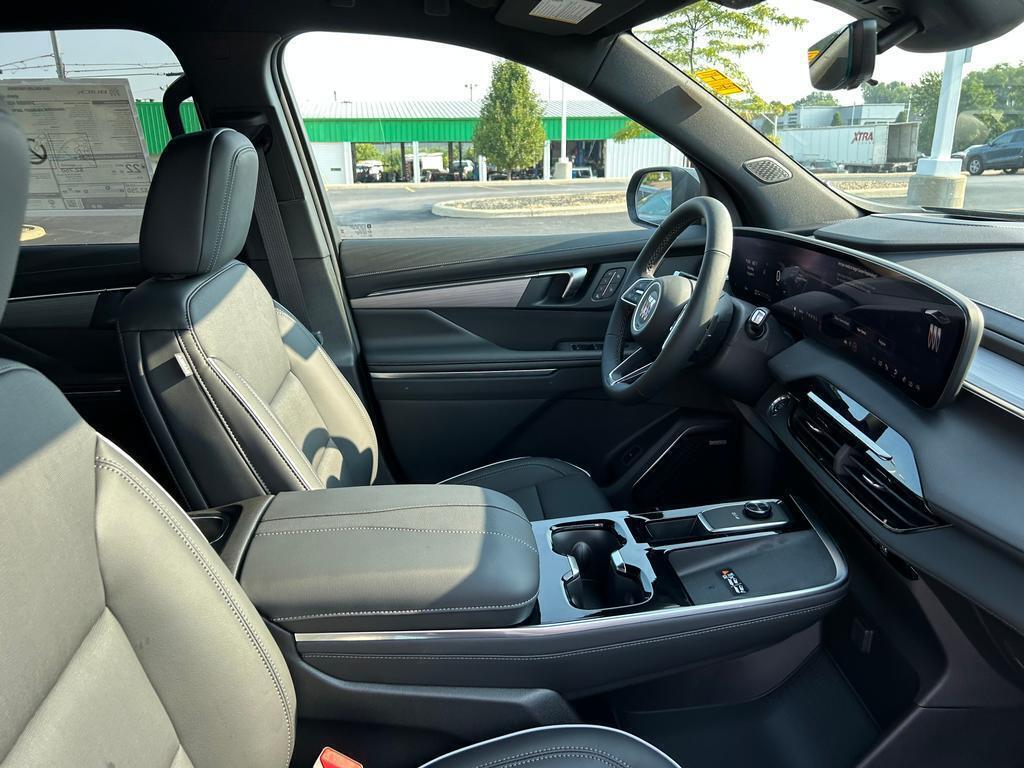 2026 Buick Enclave Preferred photo 19