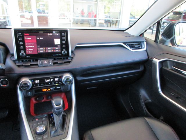 2020 Toyota RAV4 TRD photo 17