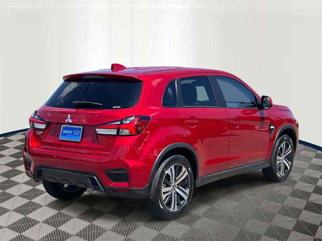 2025 Mitsubishi Outlander S photo 5