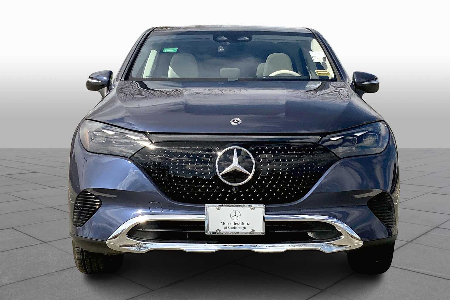 2025 Mercedes Benz EQE SUV 350 4MATIC photo 3