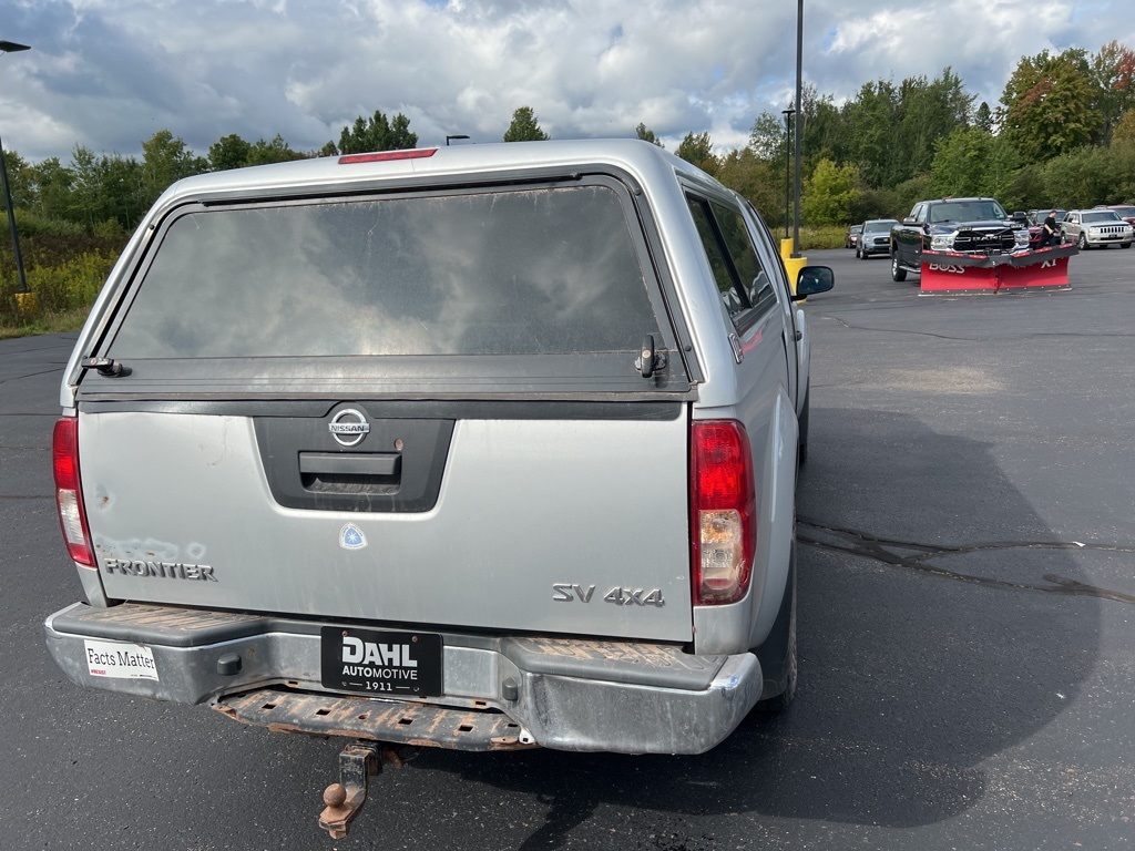 2015 Nissan Frontier SV photo 14