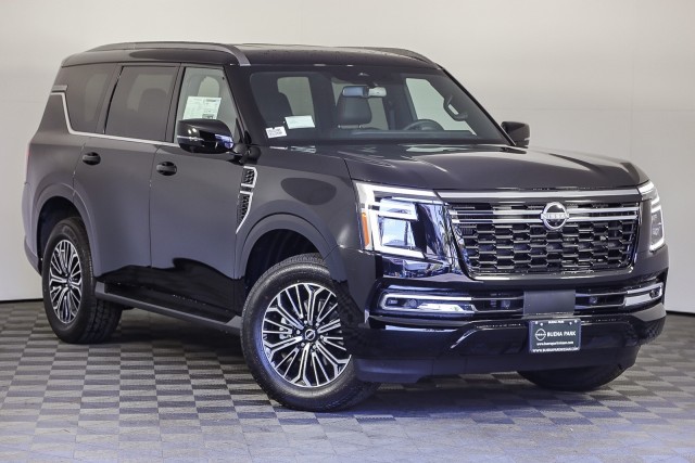 2025 Nissan Armada SL's photo