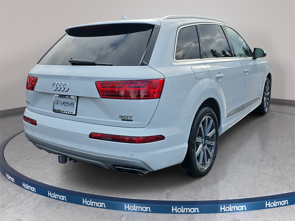 2017 Audi Q7 3.0T Premium Plus photo 4