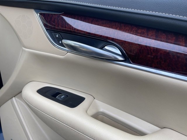 2018 Cadillac XT5 Premium Luxury photo 17