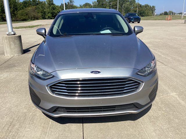 2020 Ford Fusion Hybrid SE photo 2