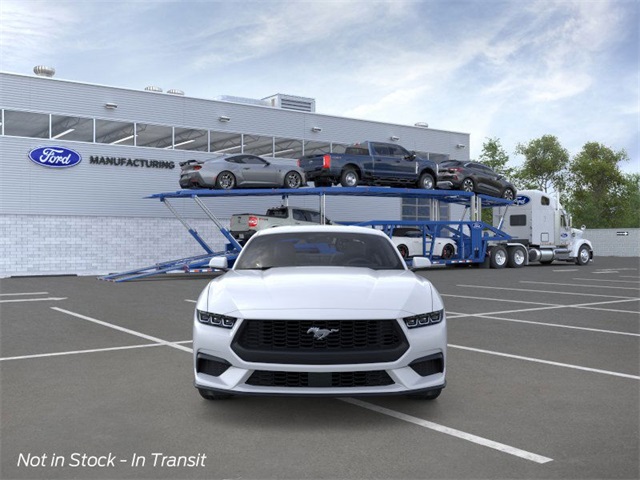 2025 Ford Mustang EcoBoost photo 4