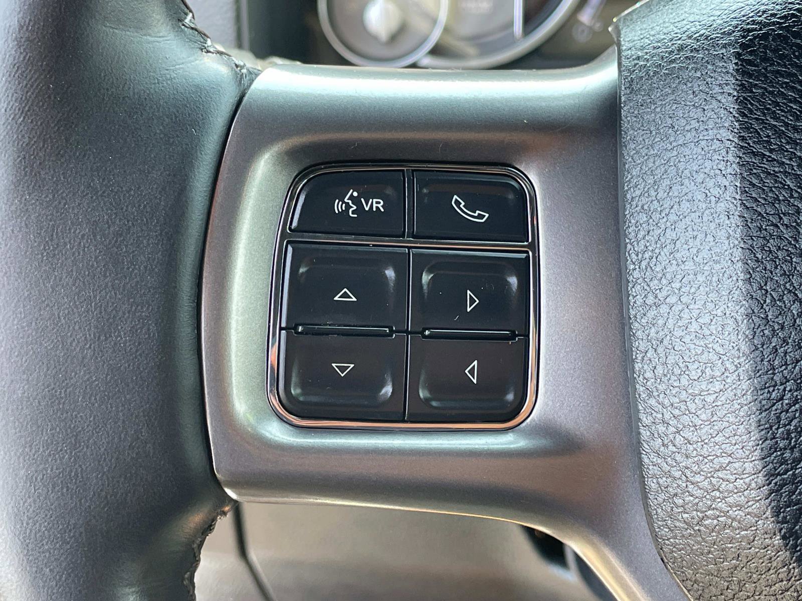 2018 Ram 1500 Limited photo 6