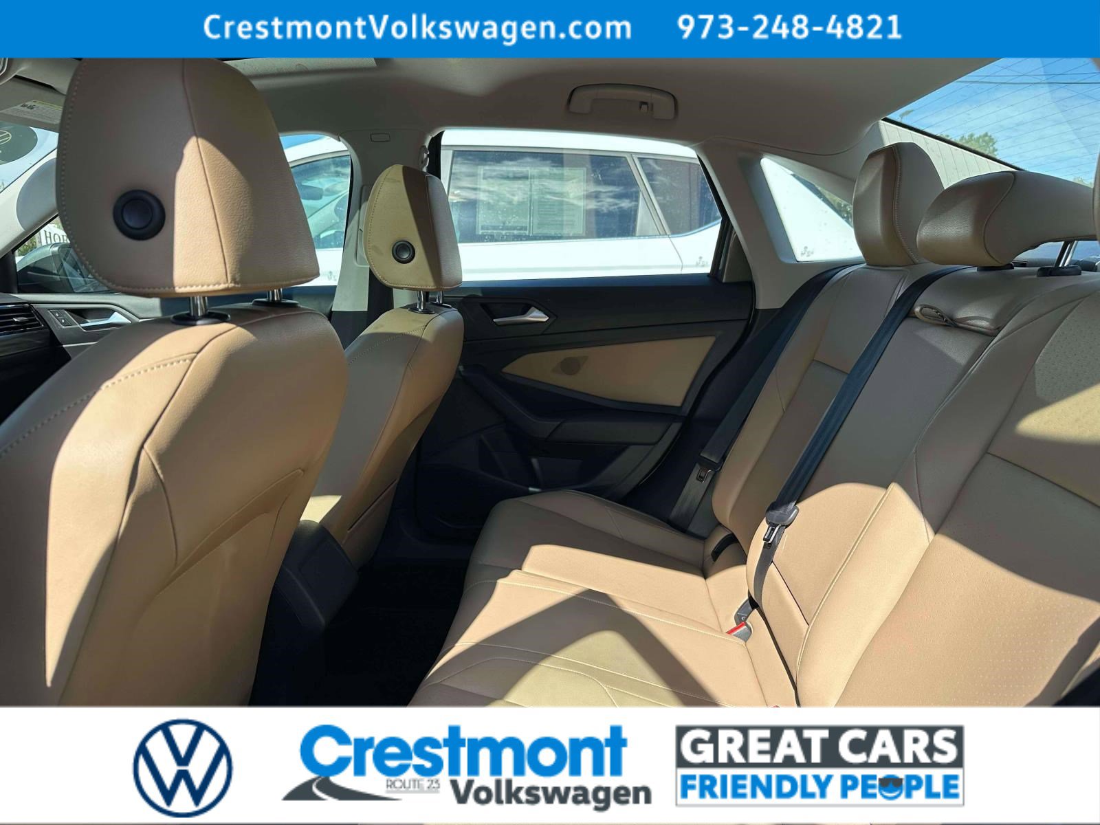 2019 Volkswagen Jetta SEL photo 3