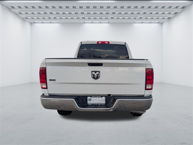 2024 Ram 1500 Classic SLT photo 4