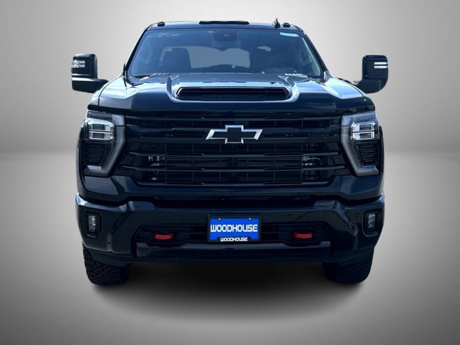 2025 Chevrolet Silverado 2500HD LT photo 2