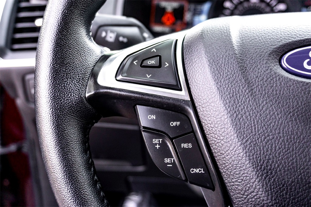 2024 Ford Edge Titanium photo 17