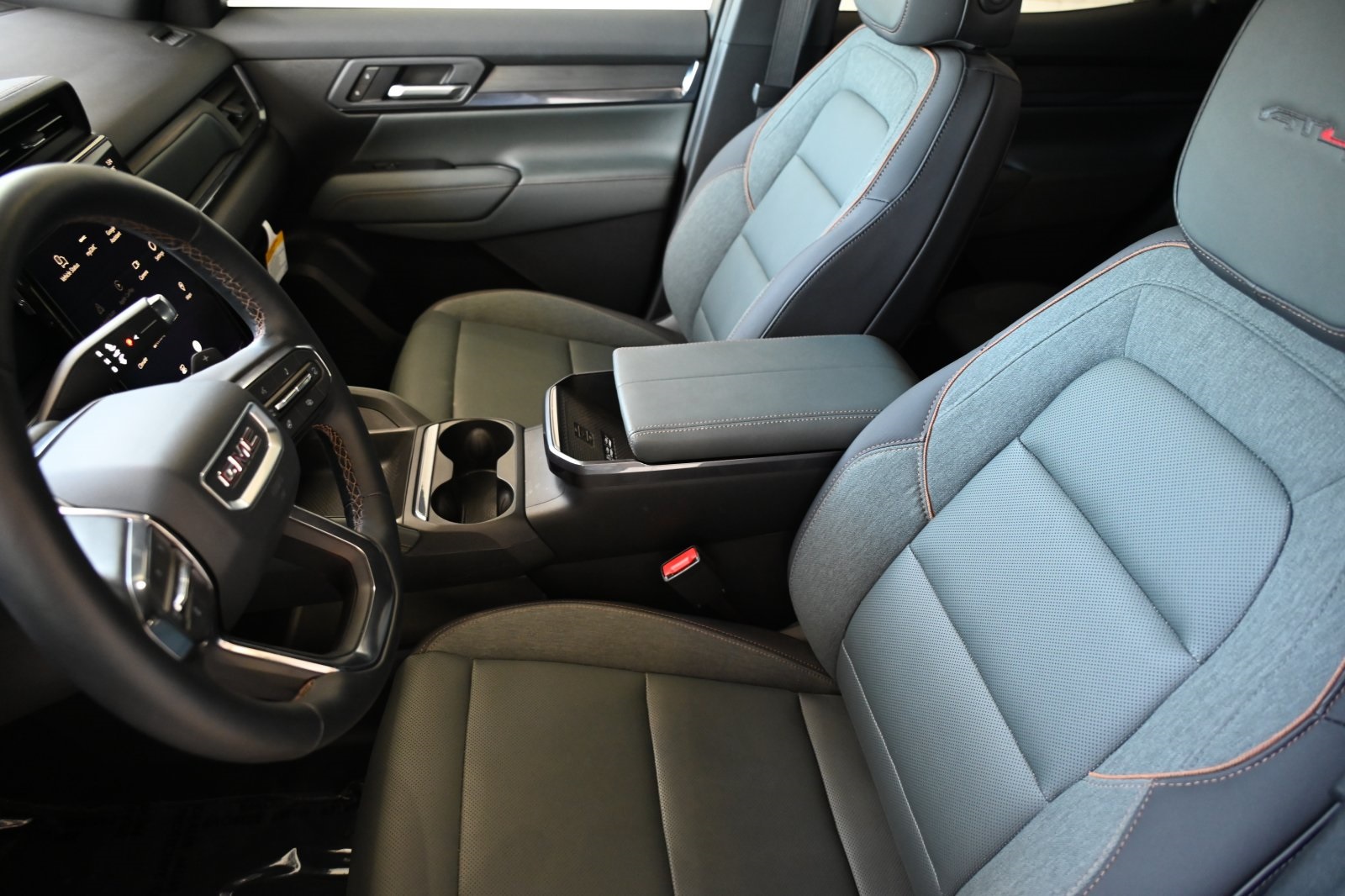 2026 Gmc Terrain AT4 photo 6