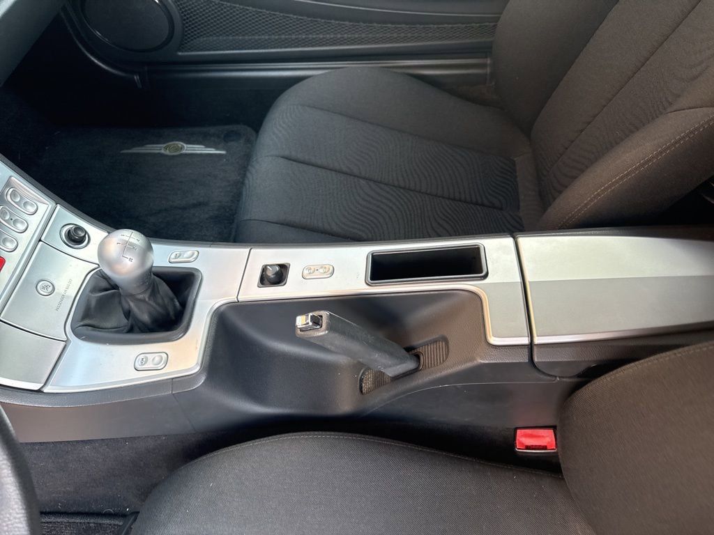 2006 Chrysler Crossfire Base photo 14