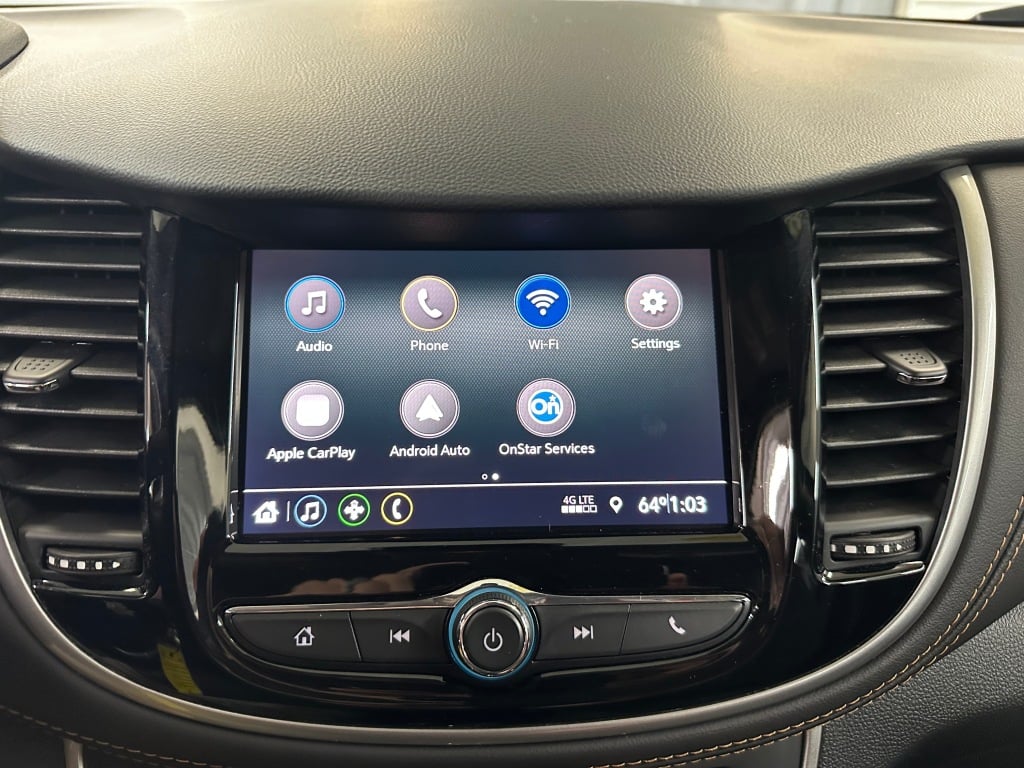 2022 Chevrolet Trax LS photo 8