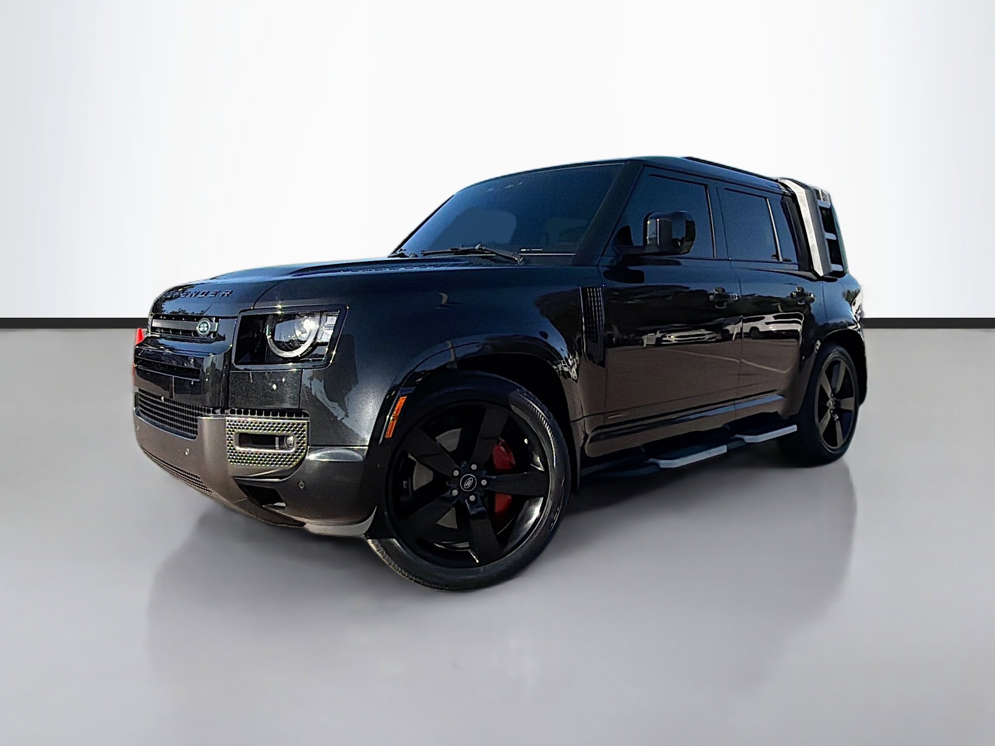 2021 Land Rover Defender X's photo