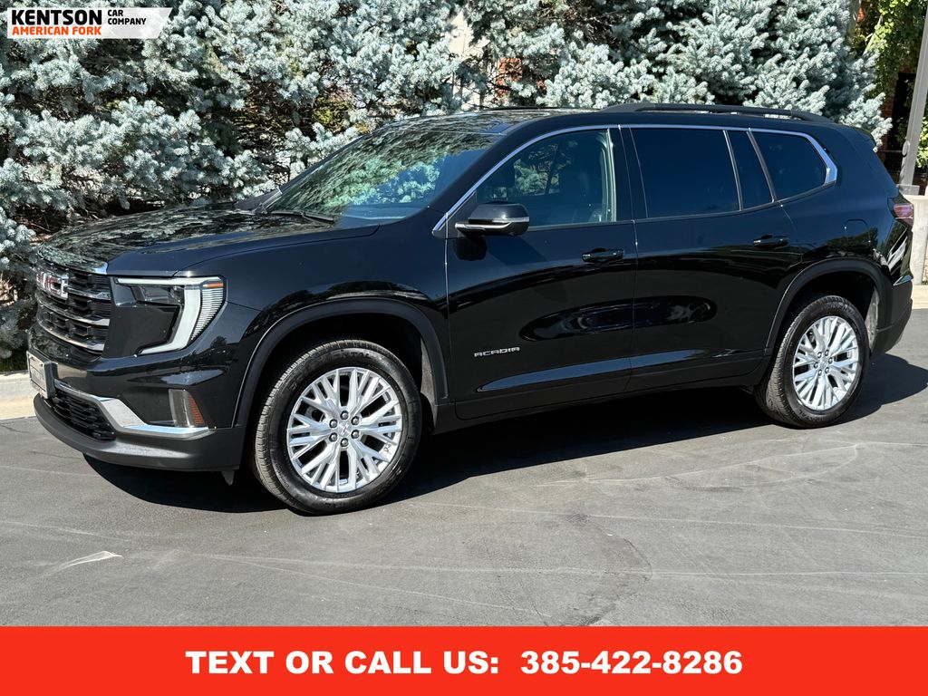 2024 GMC Acadia Elevation's photo