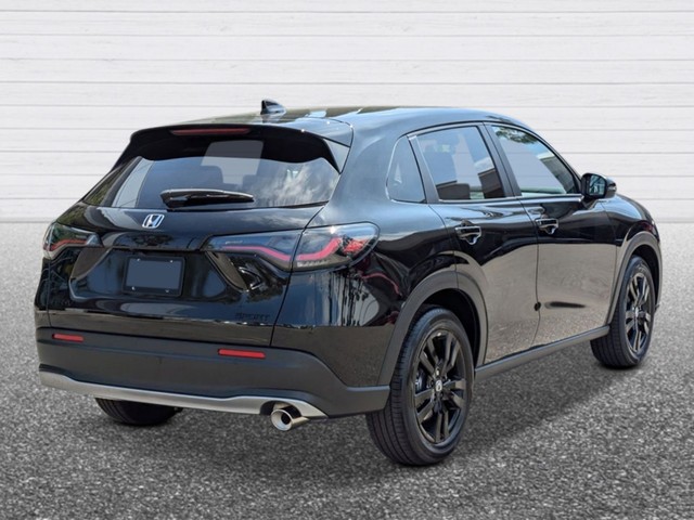 2026 Honda HR-V Sport photo 3