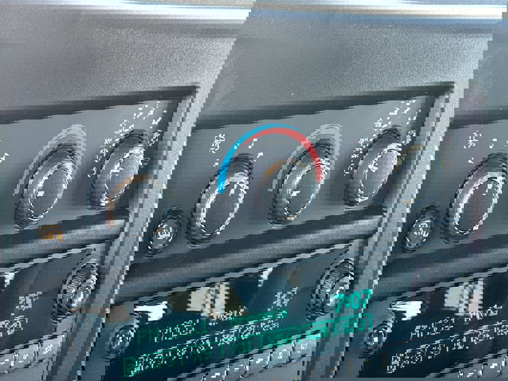 2023 Chevrolet Express Passenger LS photo 16