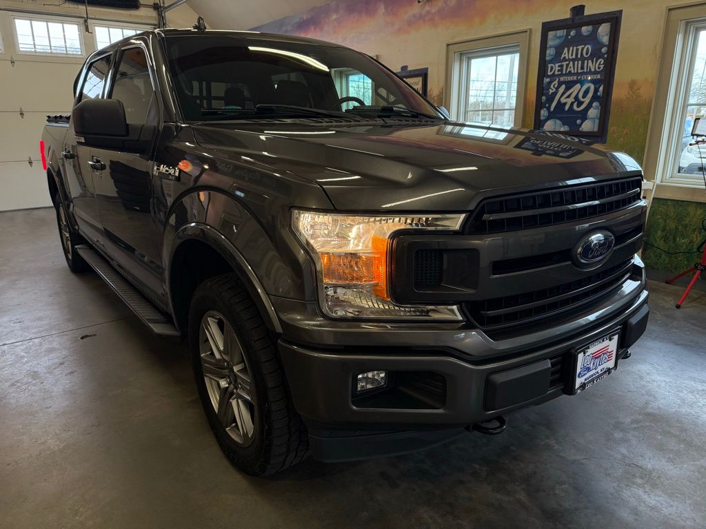 2018 Ford F-150 XLT photo 2