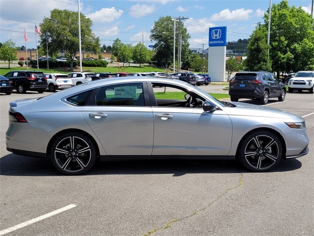 2025 Honda Accord Hybrid Sport photo 2