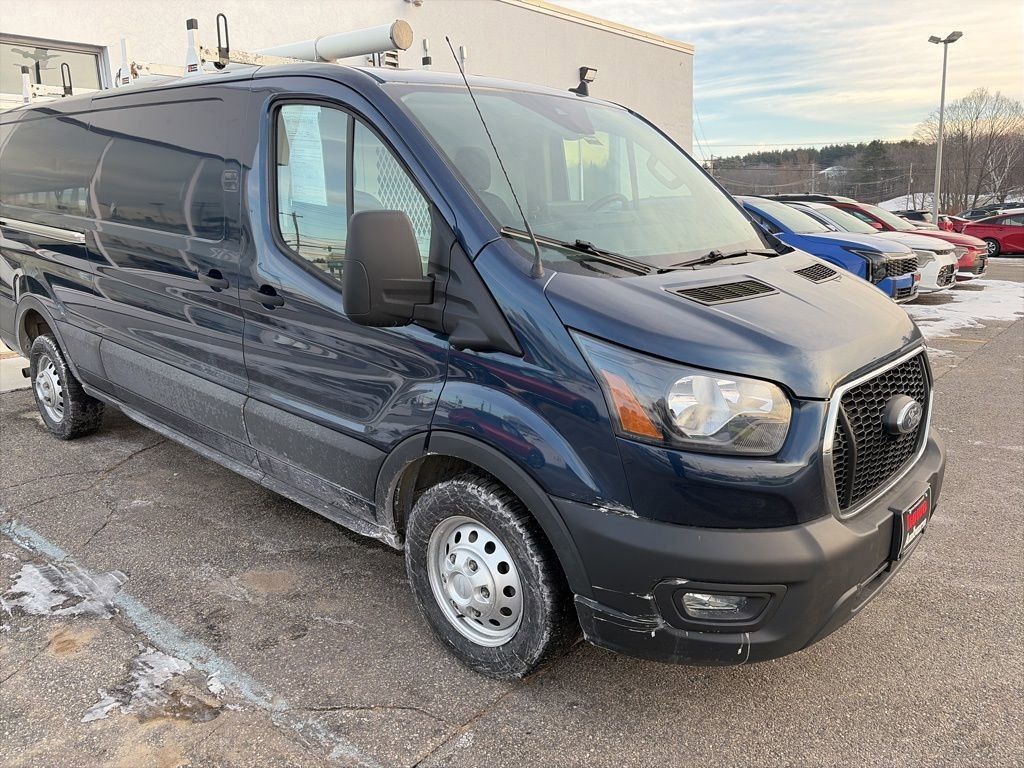 2022 Ford Transit Van Base's photo