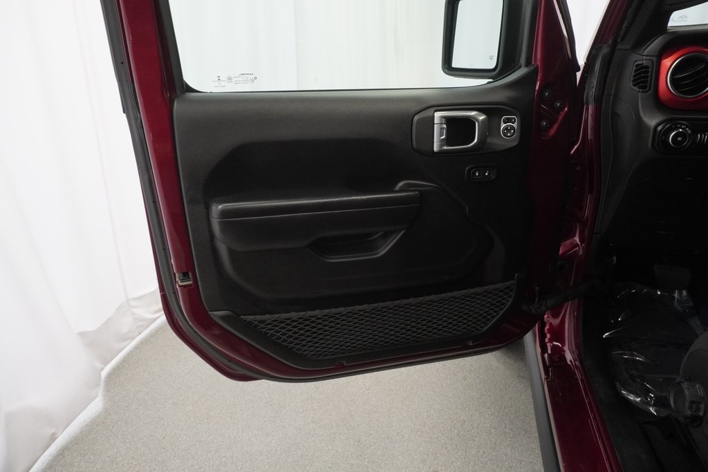 2021 Jeep Wrangler Unlimited Rubicon photo 28