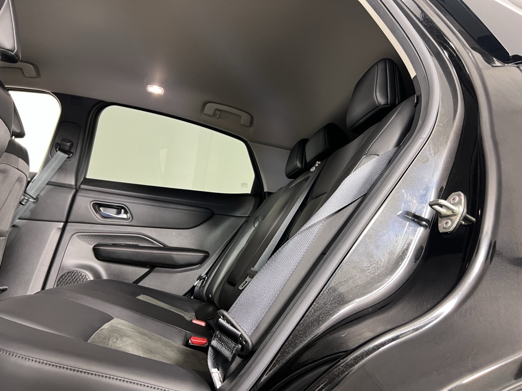 2023 Nissan ARIYA Engage photo 20