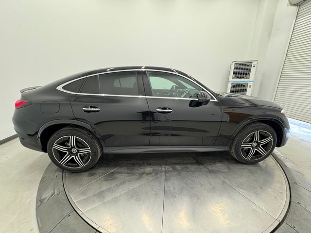 2026 Mercedes Benz GLC 300 4MATIC photo 9