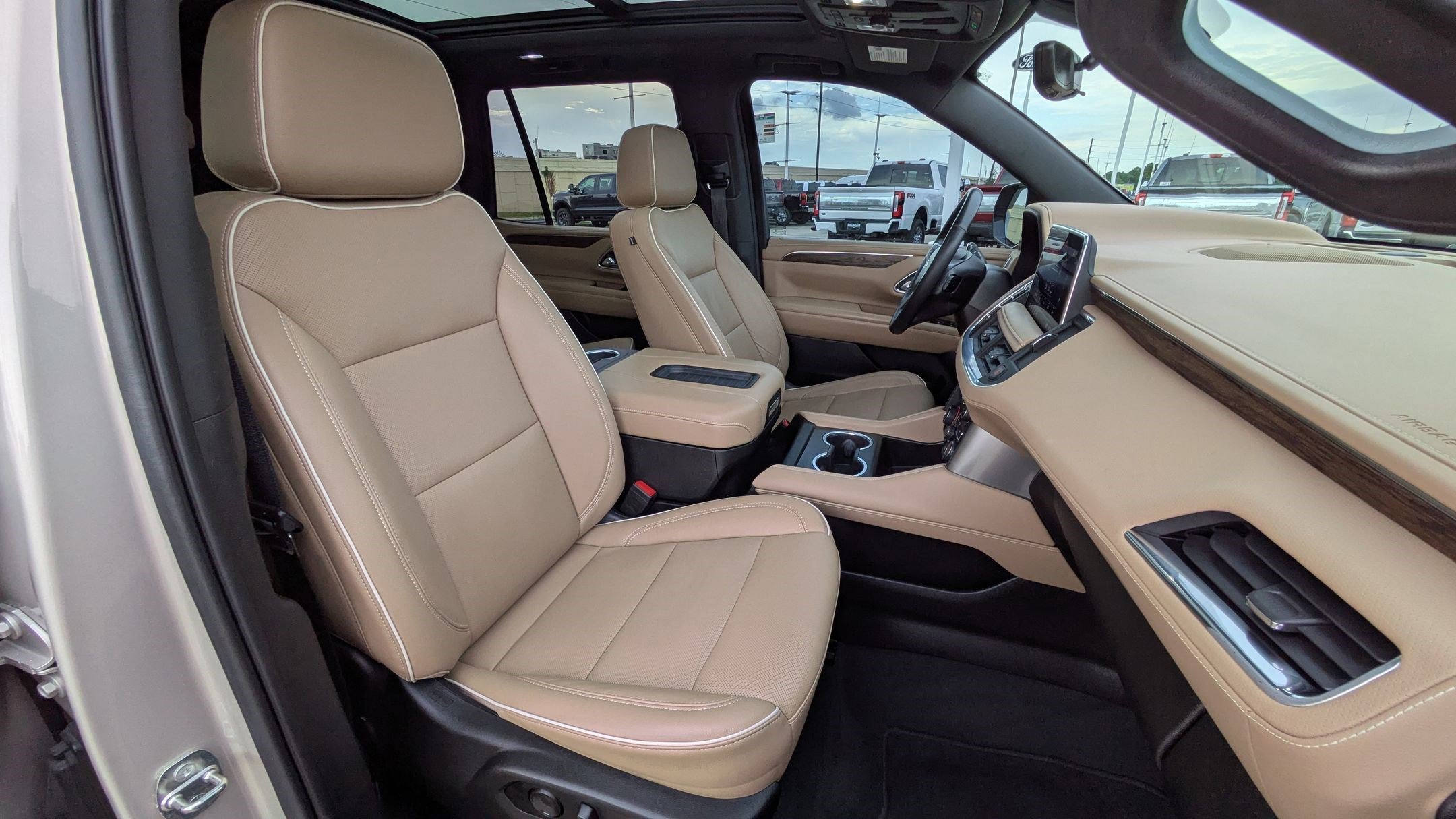 2021 Chevrolet Tahoe Premier photo 31
