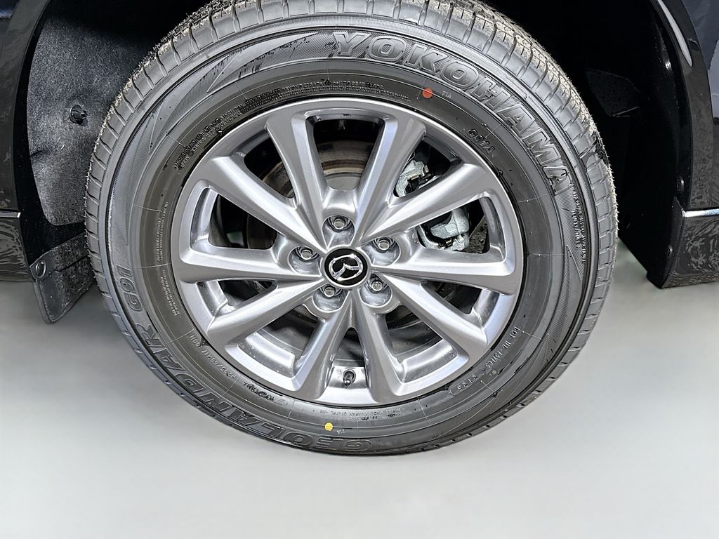 2025 Mazda CX-5 2.5 Select photo 28