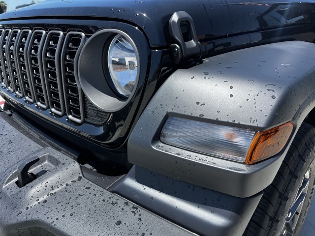 2025 Jeep Wrangler Sport S photo 12