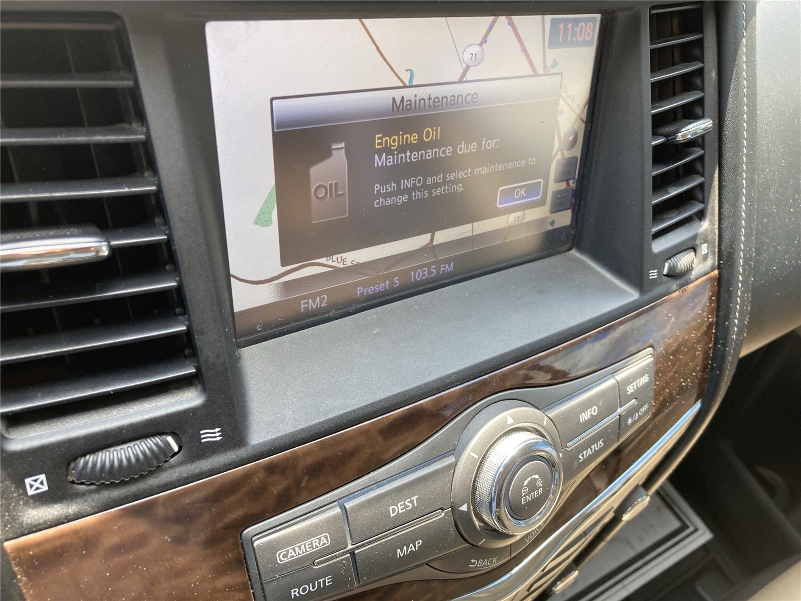 2017 Nissan Armada Platinum photo 11