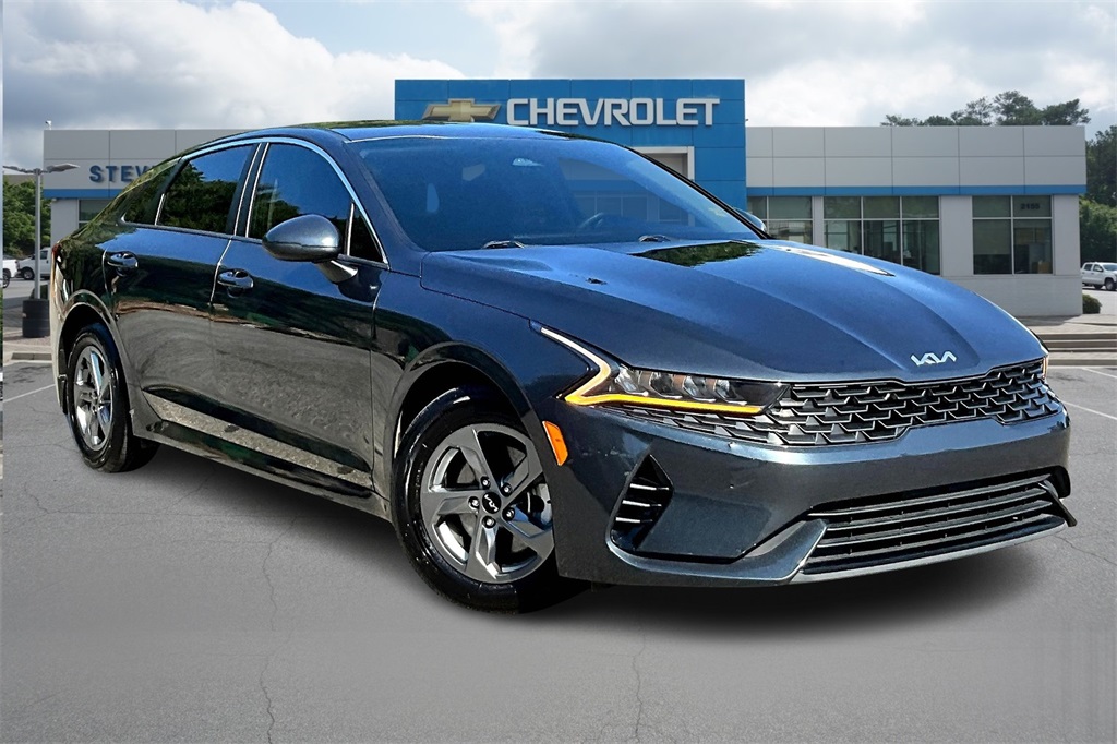 2023 Kia K5 LXS photo 3