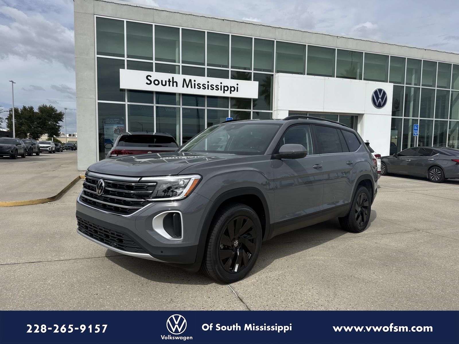 2026 Volkswagen Atlas SE w/Tech's photo