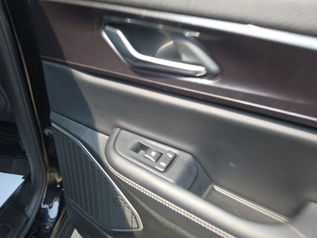 2022 Jeep Grand Cherokee Altitude photo 26