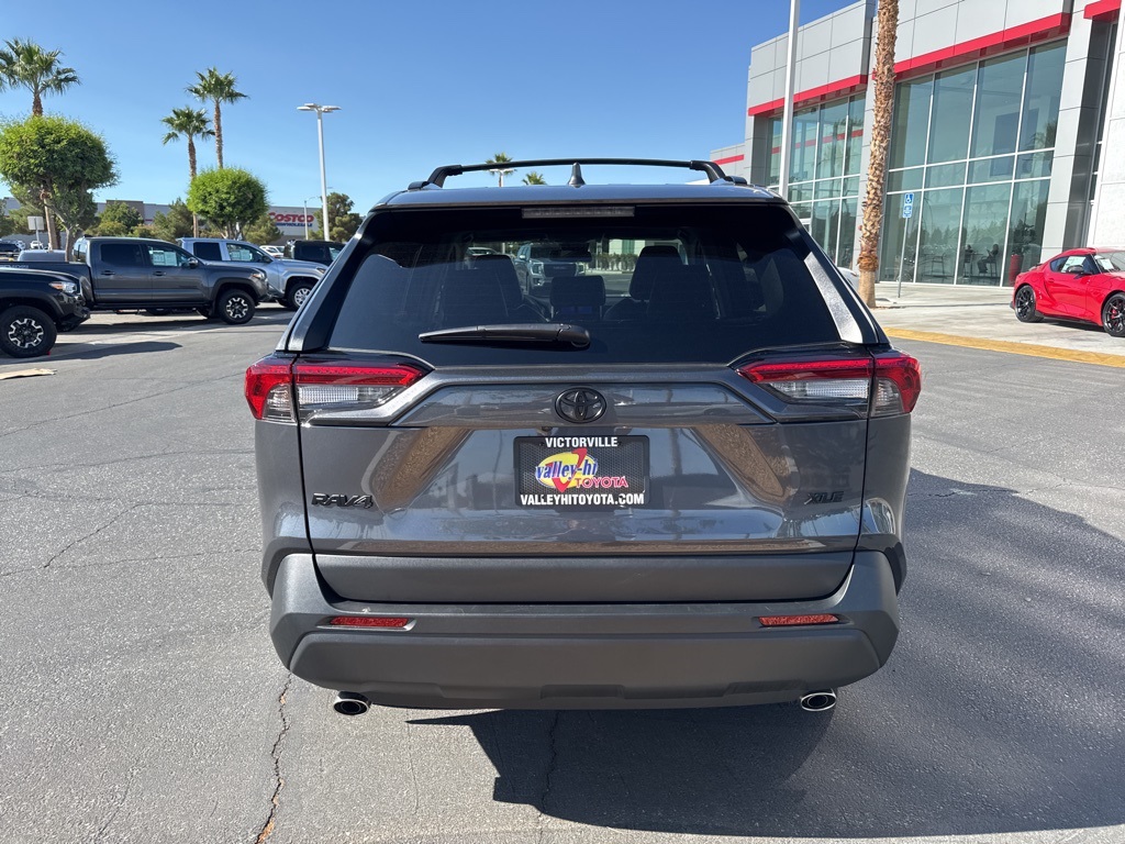 2025 Toyota RAV4 XLE Premium photo 2