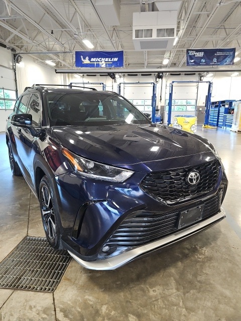 2022 Toyota Highlander XSE photo 4