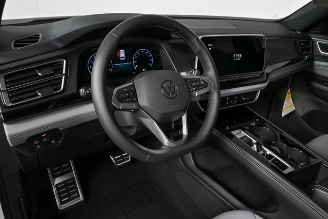 2026 Volkswagen Atlas Cross Sport SEL R-LINE