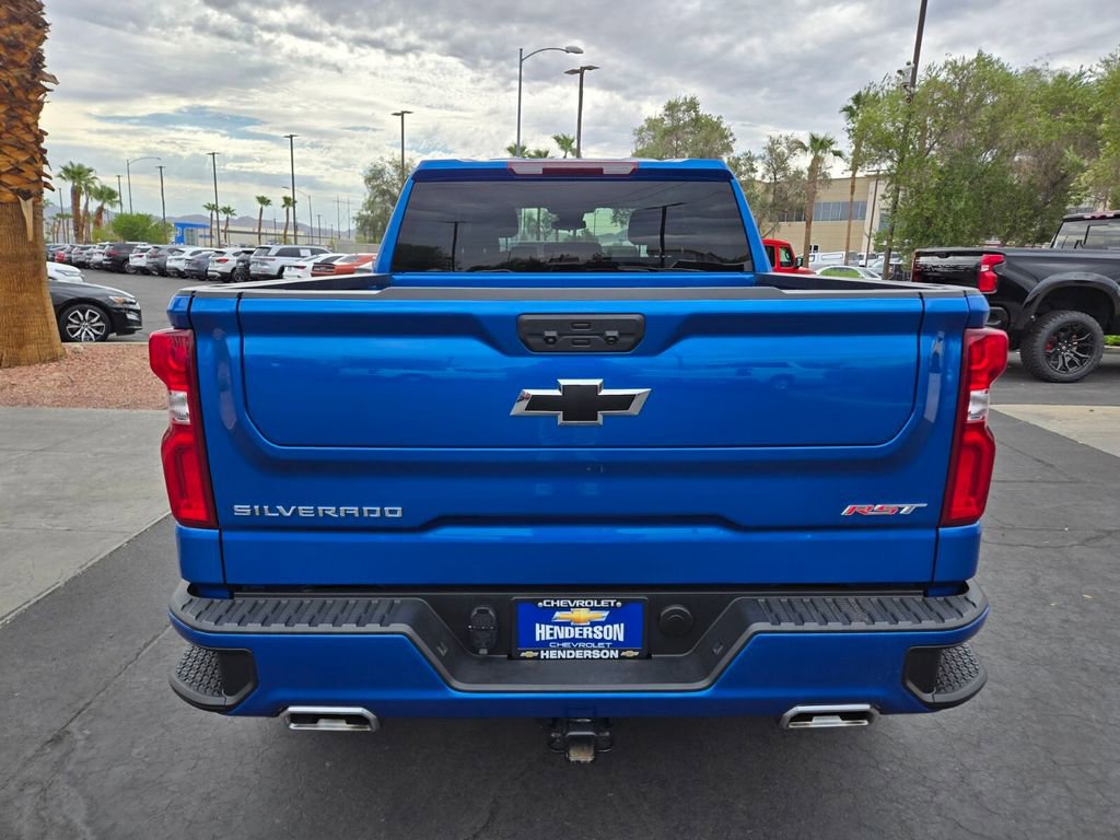 2023 Chevrolet Silverado 1500 RST photo 5