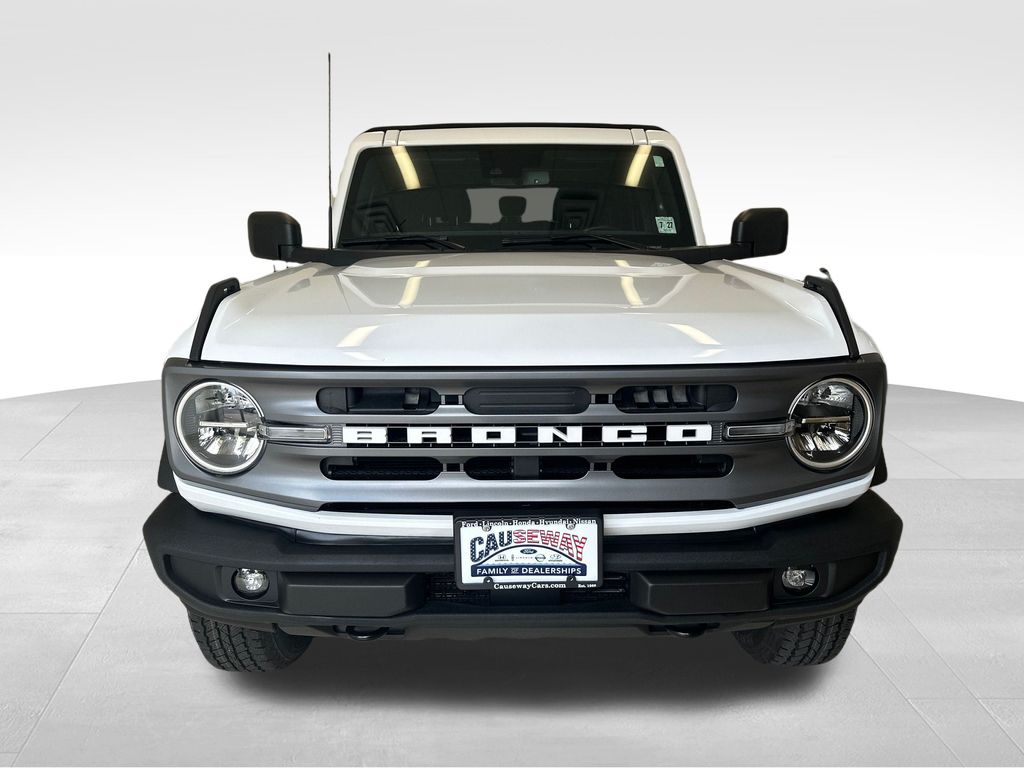 2022 Ford Bronco Big Bend photo 2